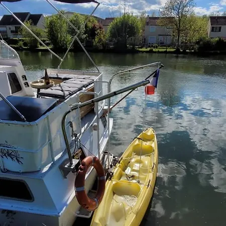 C'la Vie - Proche Fontainebleau - Bateau